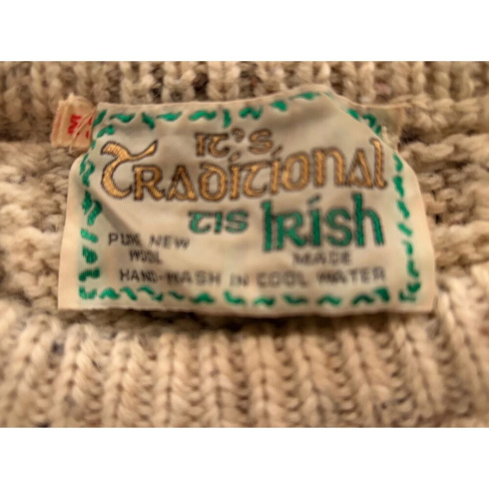 It’s Traditional ‘Tis Irish Aran Cable Knit Sweater Cream Wool Women’s Chunky M - Picture 7 of 7
